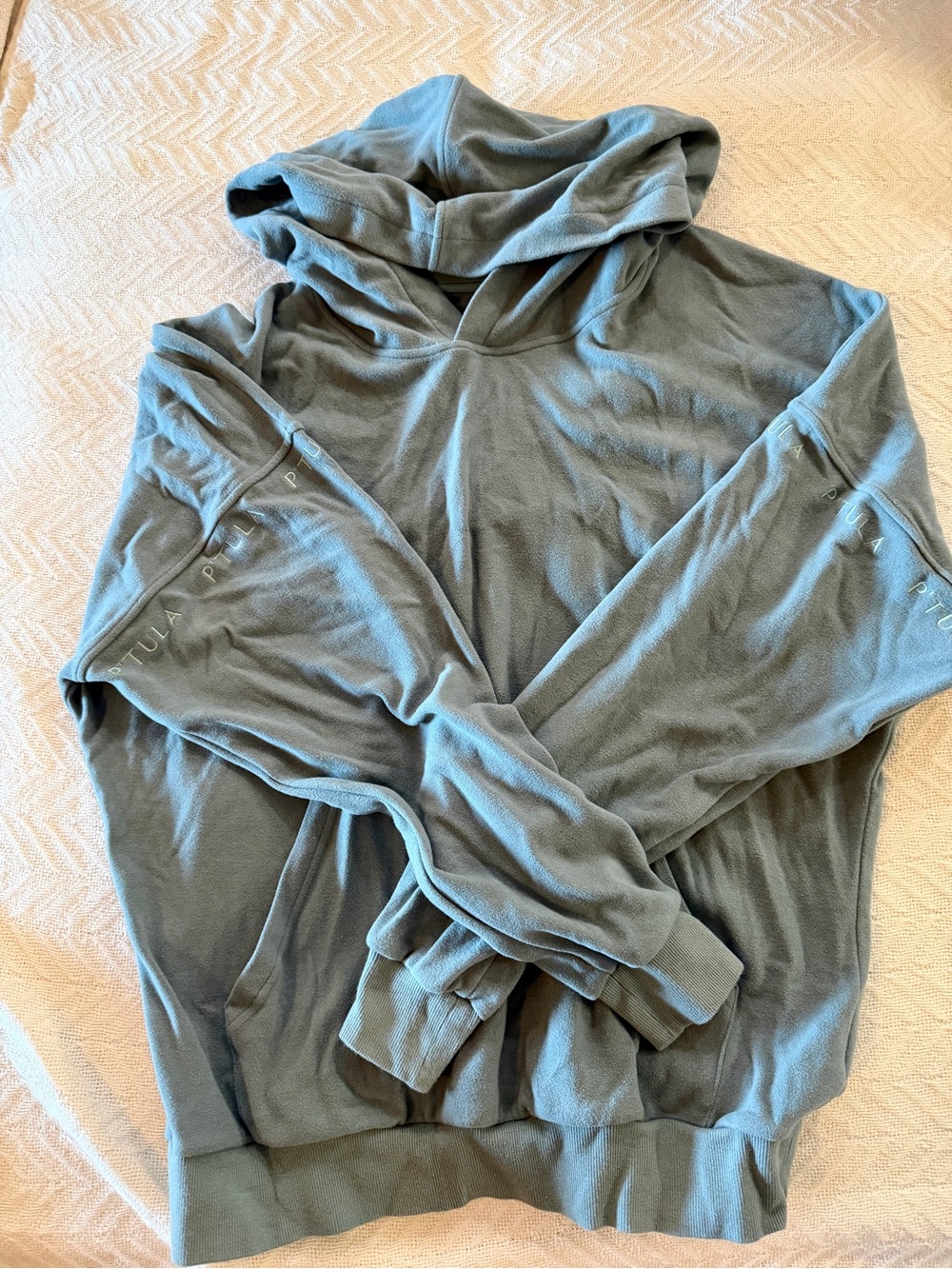 Ptula women’s hoodie in Slate Blue